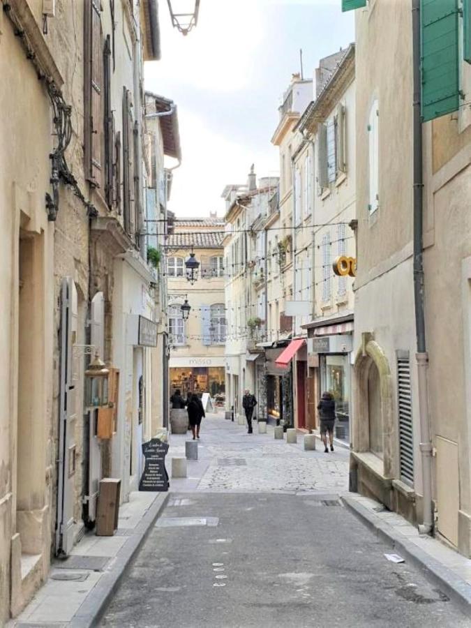 Appart Lumineux De L'Hotel De Ville Arles Zewnętrze zdjęcie